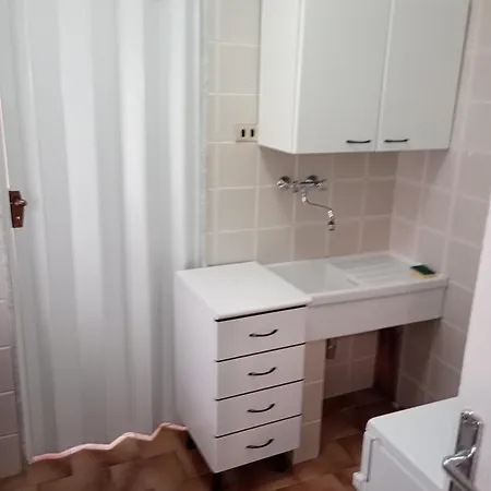 Casa Mariella Apartment *